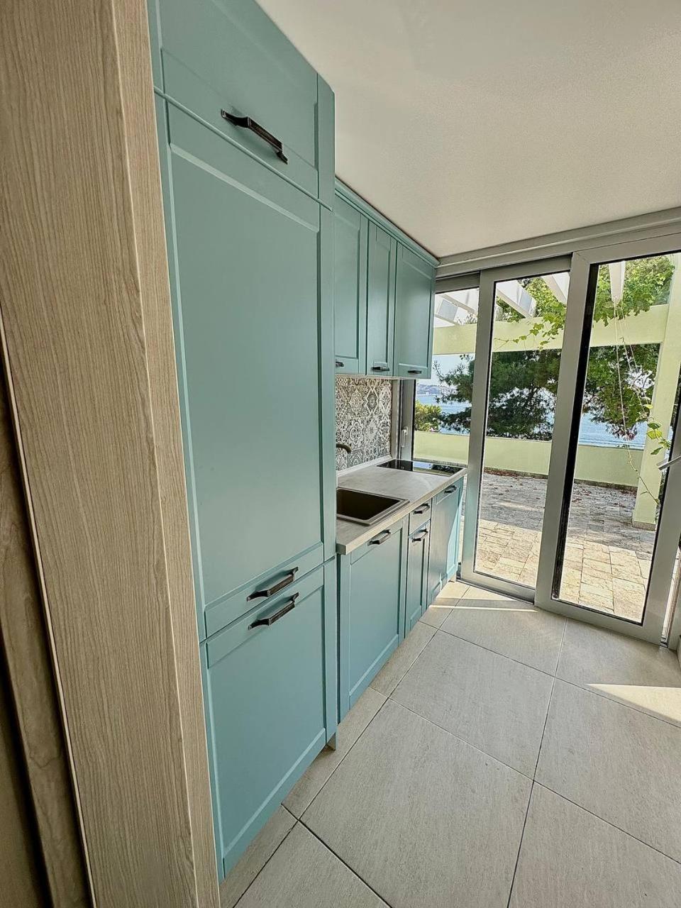 House Apartman Bar